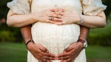 Gravidez e Arquitetura Cognitiva: Como a Neuroplasticidade Pré-Natal Prepara o Bebê para o Aprendizado na Era da Informação